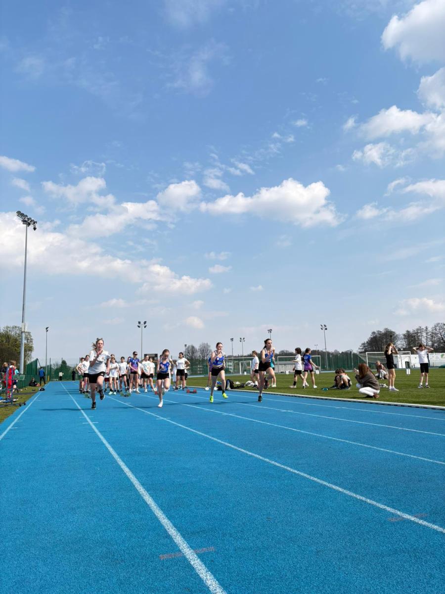 Czwartki-lekkoatletyczne-16.04-11
