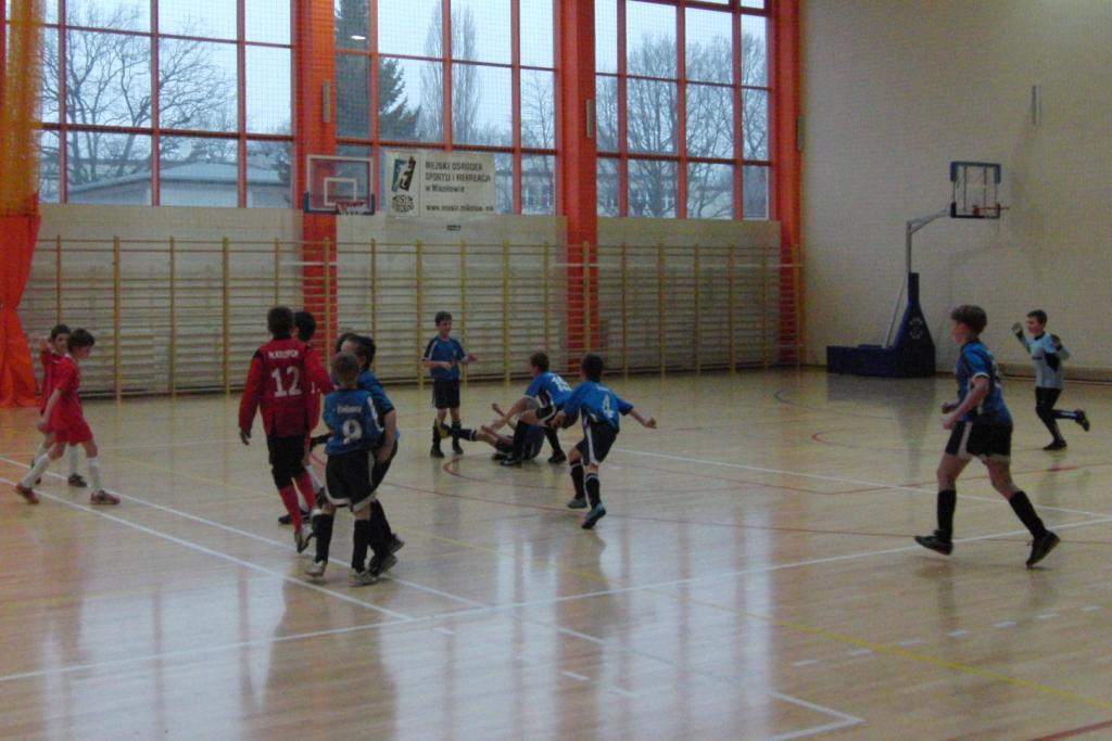 i_halowy_turniej_trampkarzy_w_pice_nonej_rocznika_2000_31_20130508_1735794437