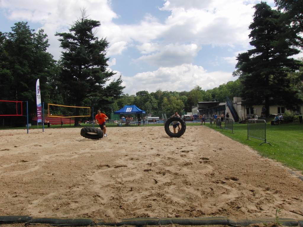 strongman_20160801_2041947637